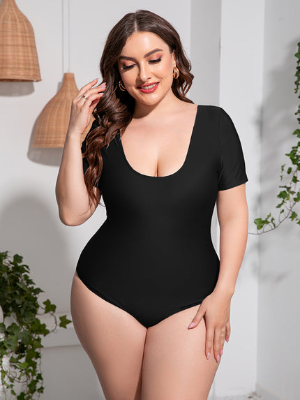 Plus Size Scoop Neck Short Sleeve One-Piece Swimsuit - LACEDUPED